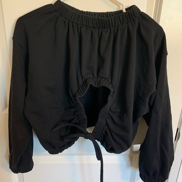 The Dot Sweatshirt - Picture 2 of 3